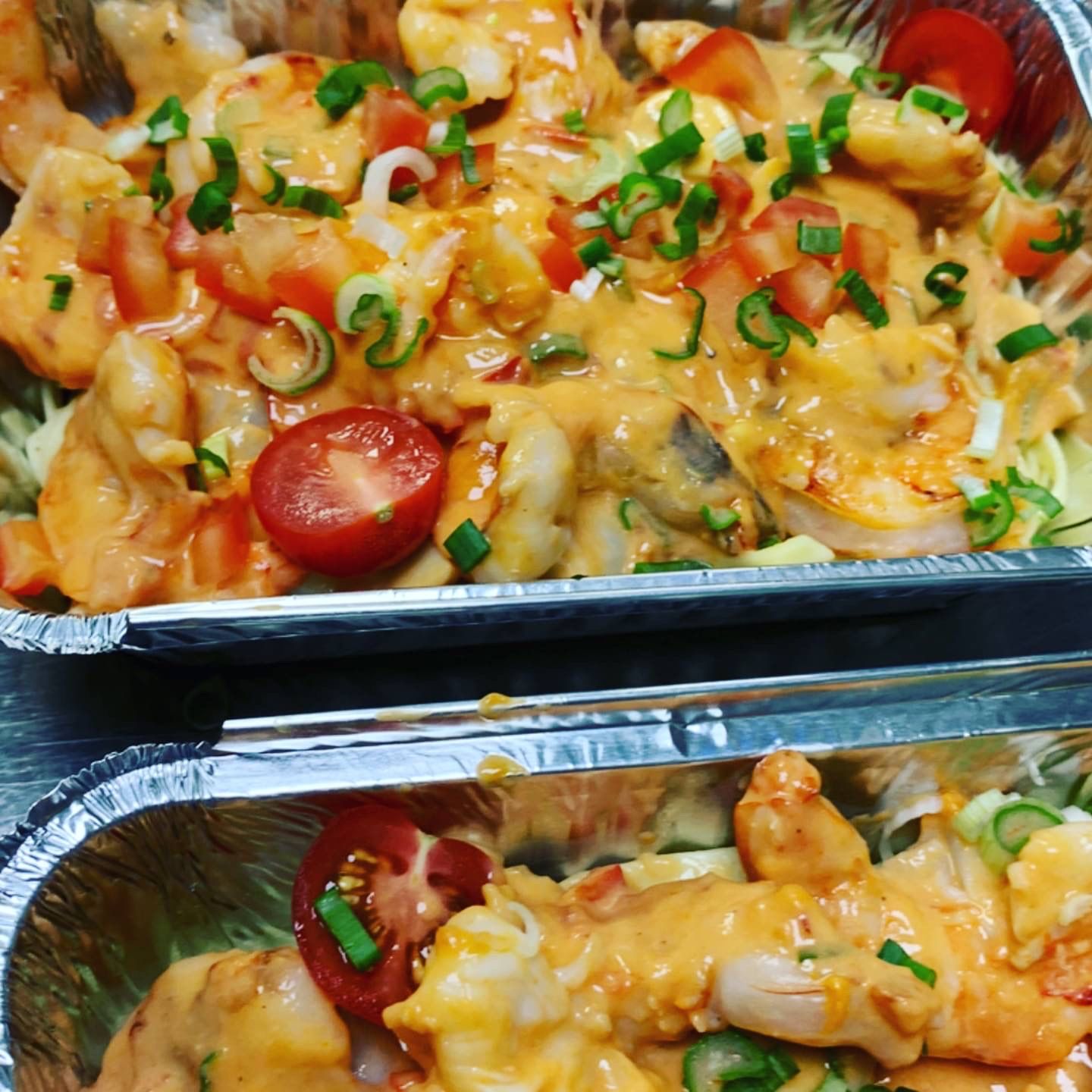 Pasta Scampi met fijne groenten en currysaus