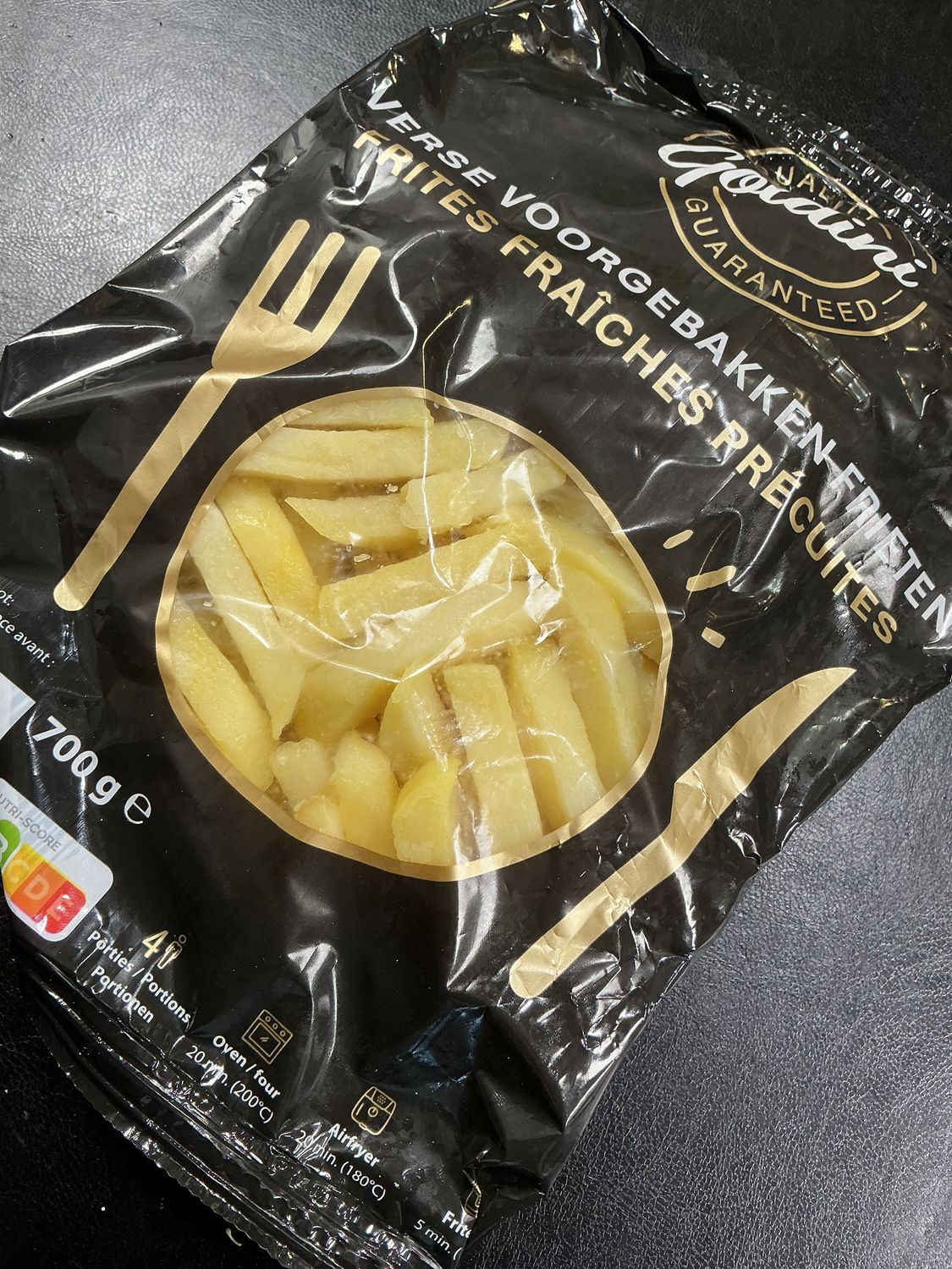 Verse voorgebakken frieten 700 gr.