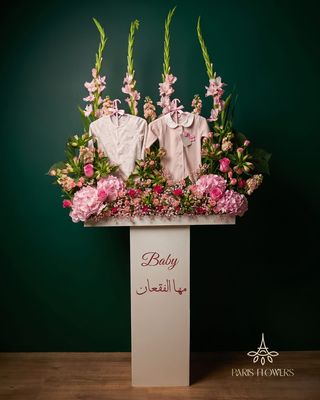 Golden Roses Dazza