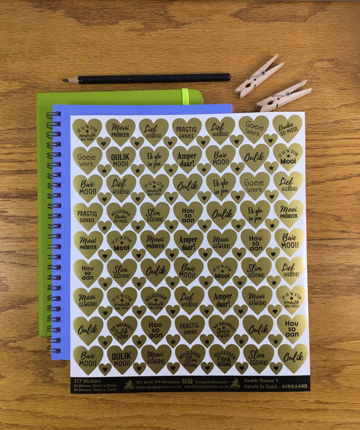Gold Heart Theme 9 - Afrikaans - Fancy Shaped Gold Stickers