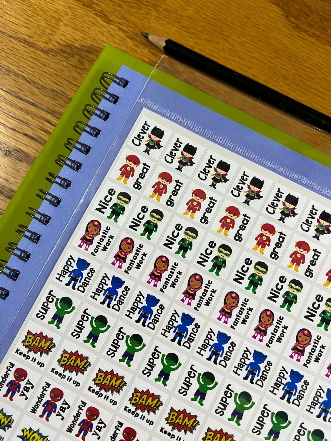 Sample Sale 122 - SuperHero theme - English