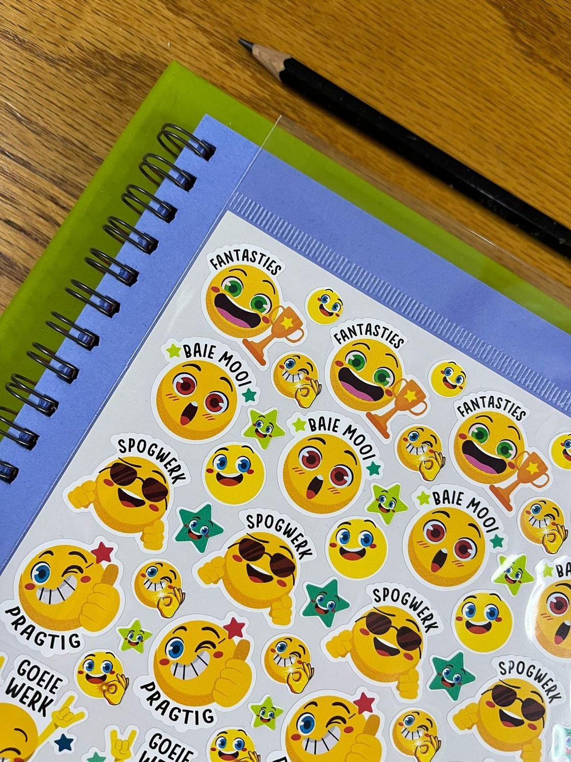 Sample Sale 155 - Smiley theme - Afrikaans