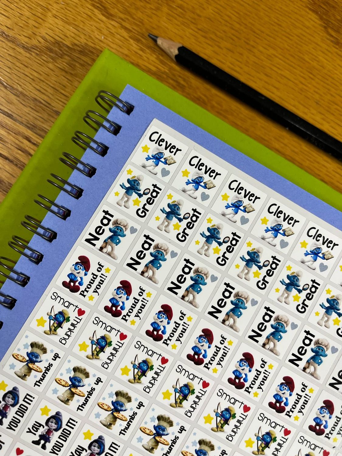 Sample Sale 75 - Smurf Theme - English