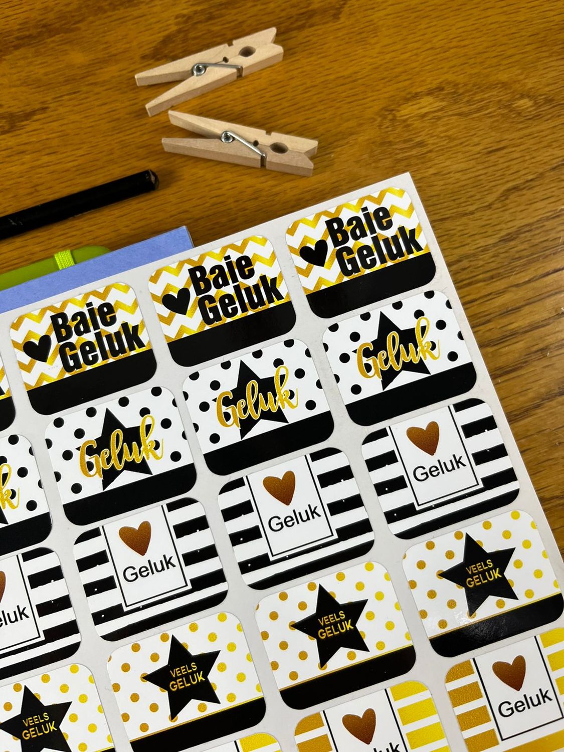 Black and Gold Theme 1   Birthday gift Stickers   Afrikaans