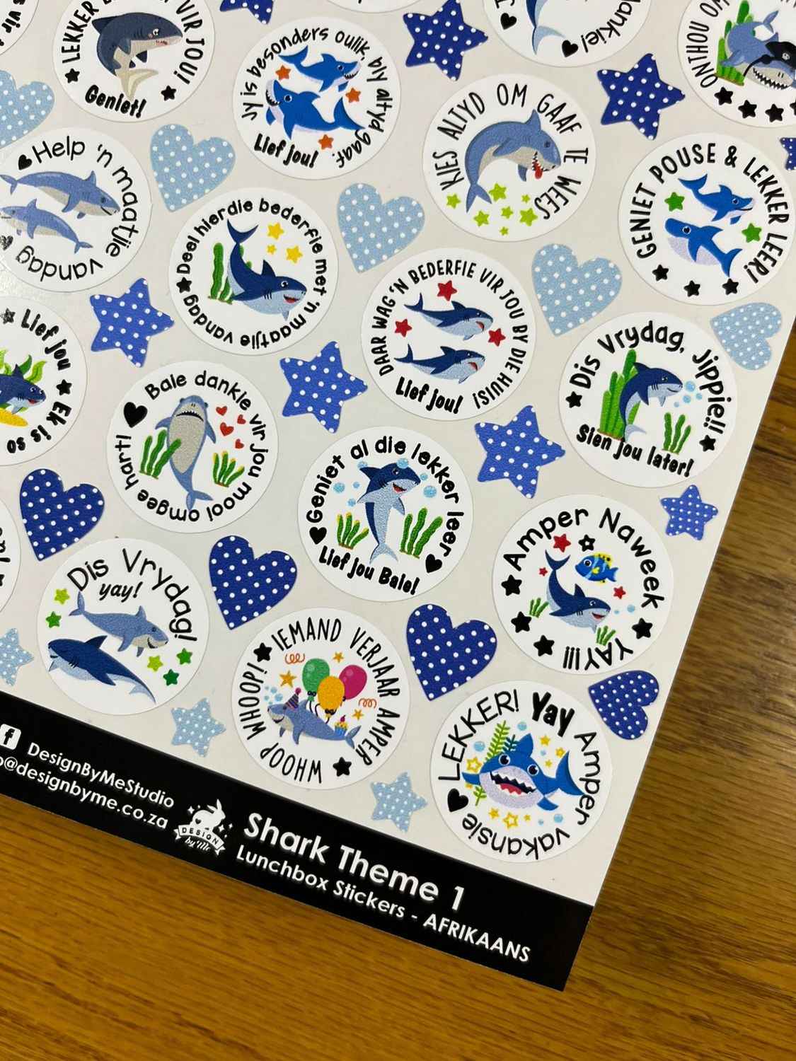 Shark theme 1 Afrikaans Lunchbox Stickers