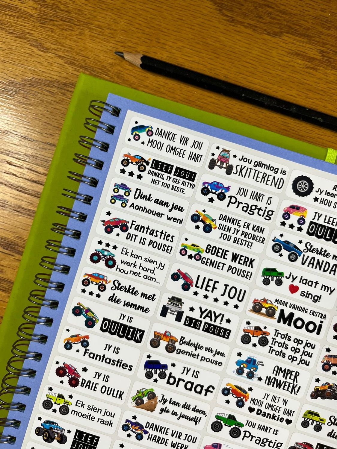 Monster Trucks theme 1 Afrikaans Lunchbox Stickers