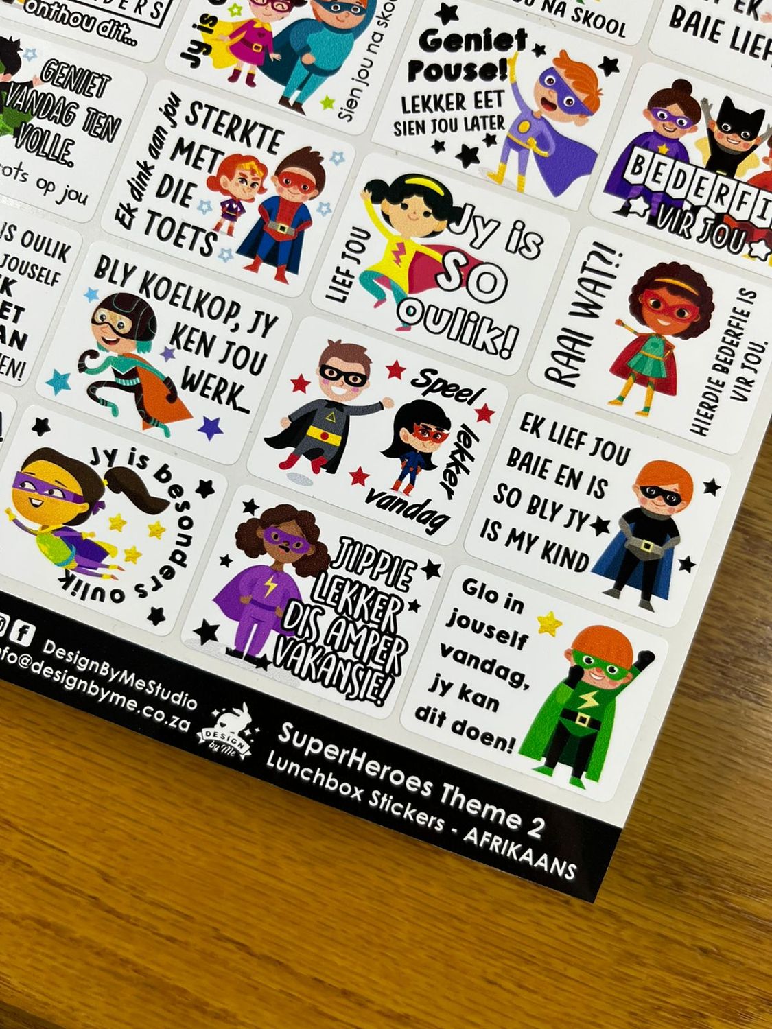 SuperHeroes theme 2 Afrikaans Lunchbox Stickers