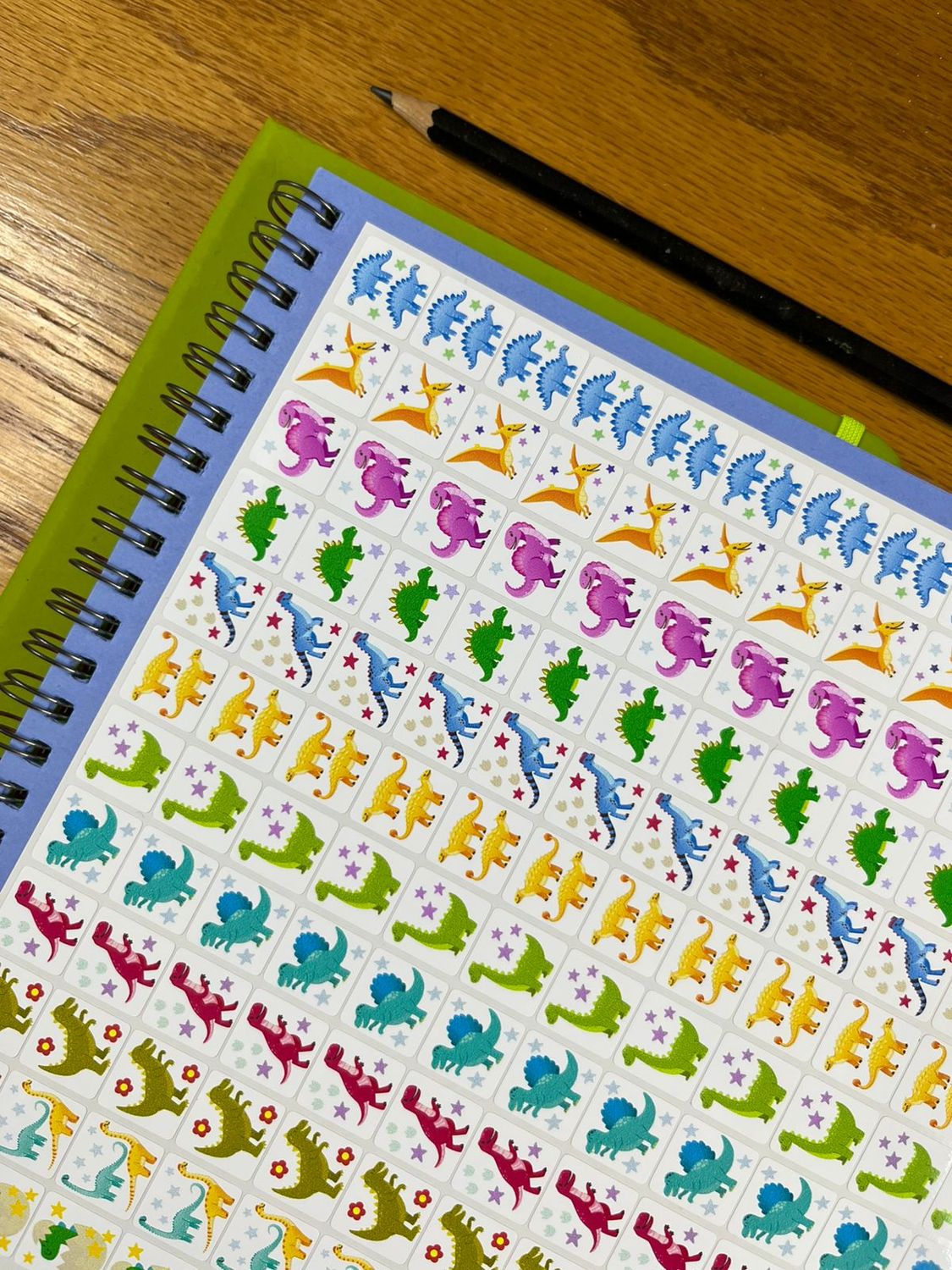 Dinosaurs Theme 5 - NO WORDS Stickers