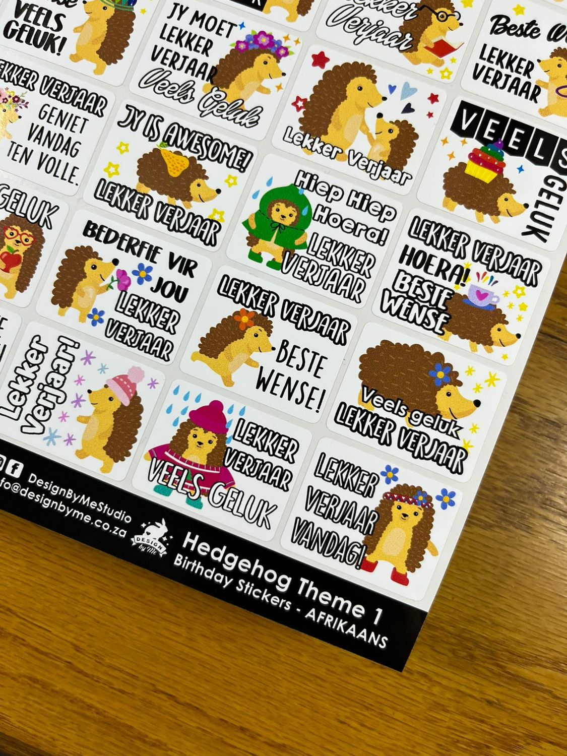 Hedgehog Theme 1 Birthday Gift Stickers Afrikaans