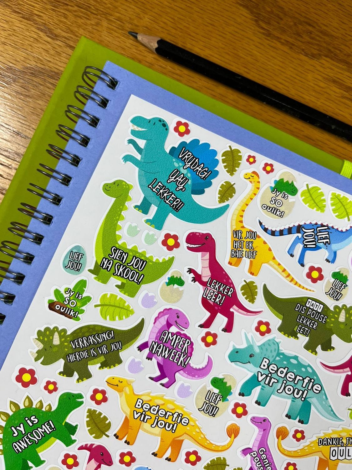 Dinosaurs theme 1 Afrikaans Lunchbox Stickers