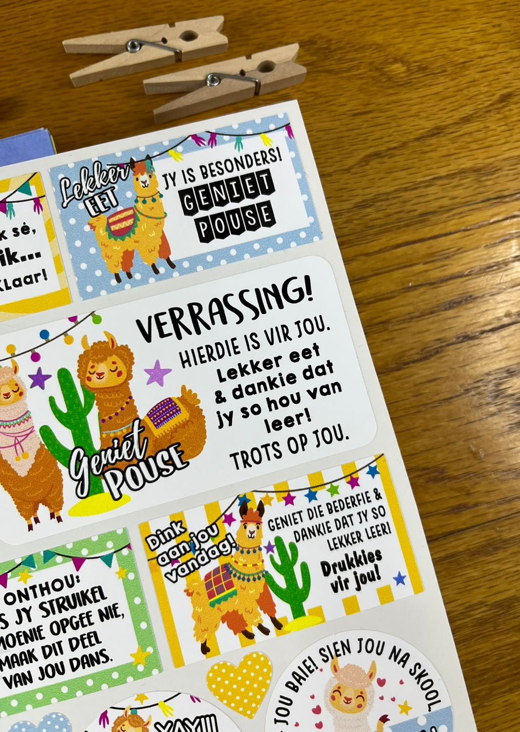 Llama theme 2 Afrikaans Lunchbox Stickers