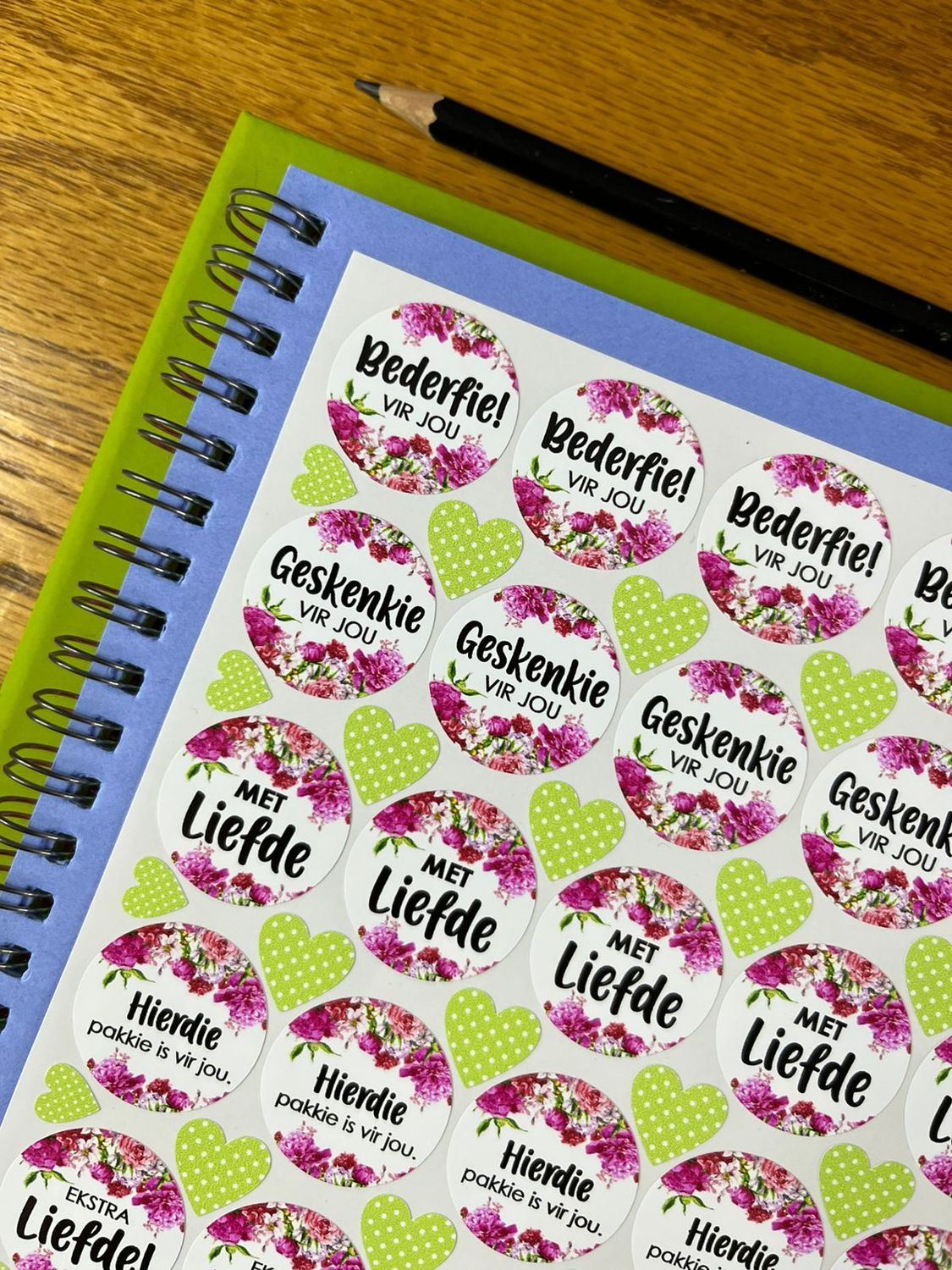 Floral Theme 4.1 Gift Stickers in Afrikaans