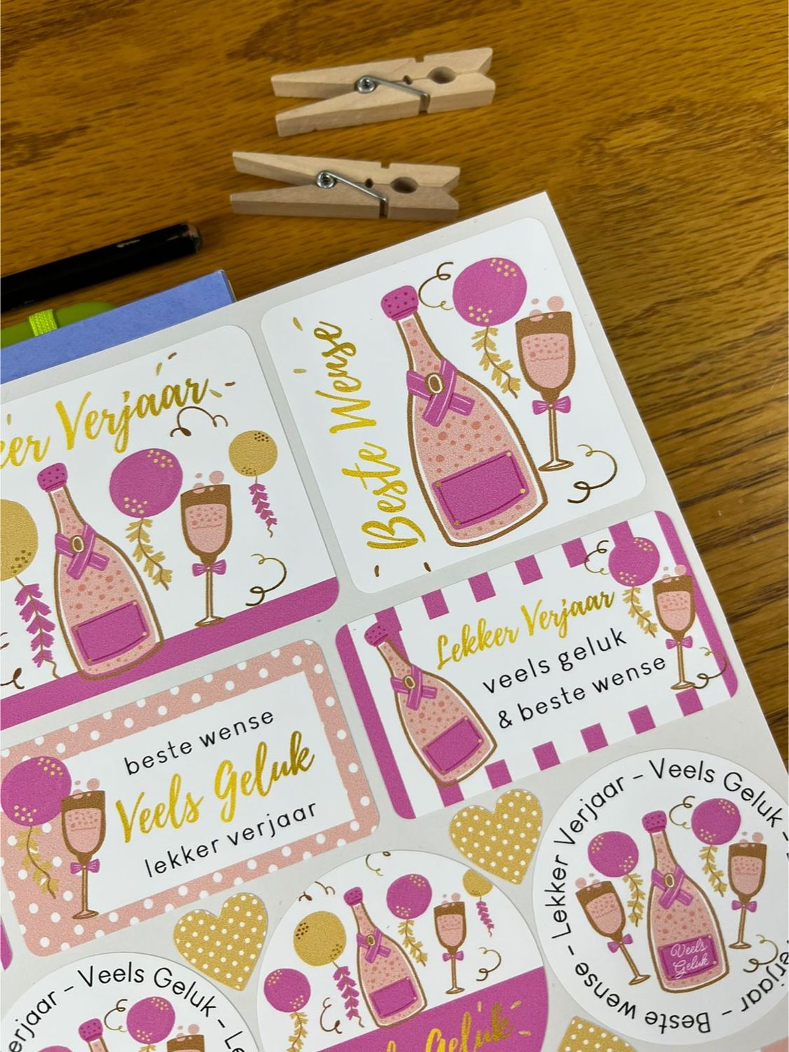 Bubbly Theme 4 Birthday Gift Stickers Afrikaans