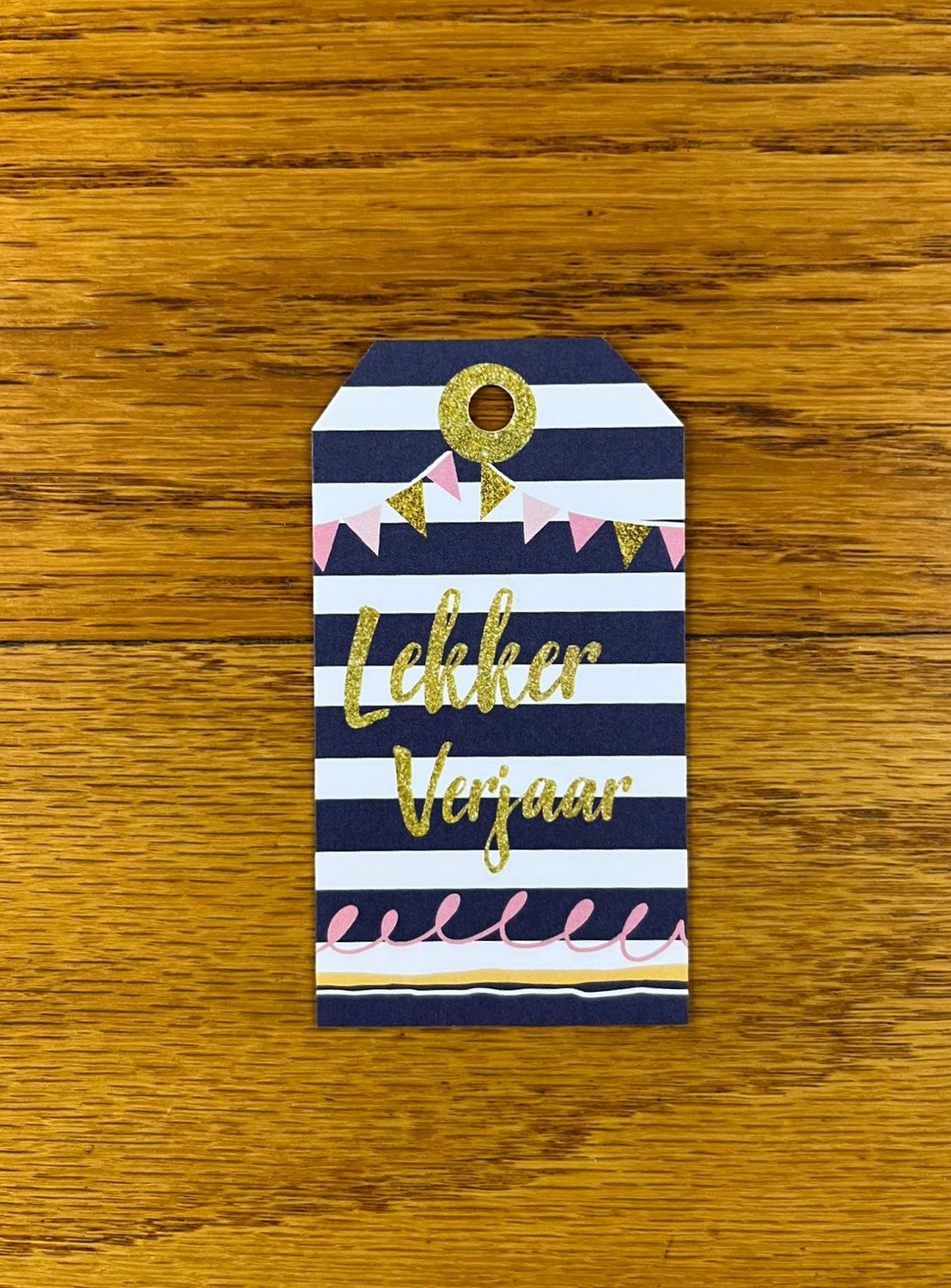 Navy Blue, White and Gold Theme 1 Birthday Gift tag in Afrikaans