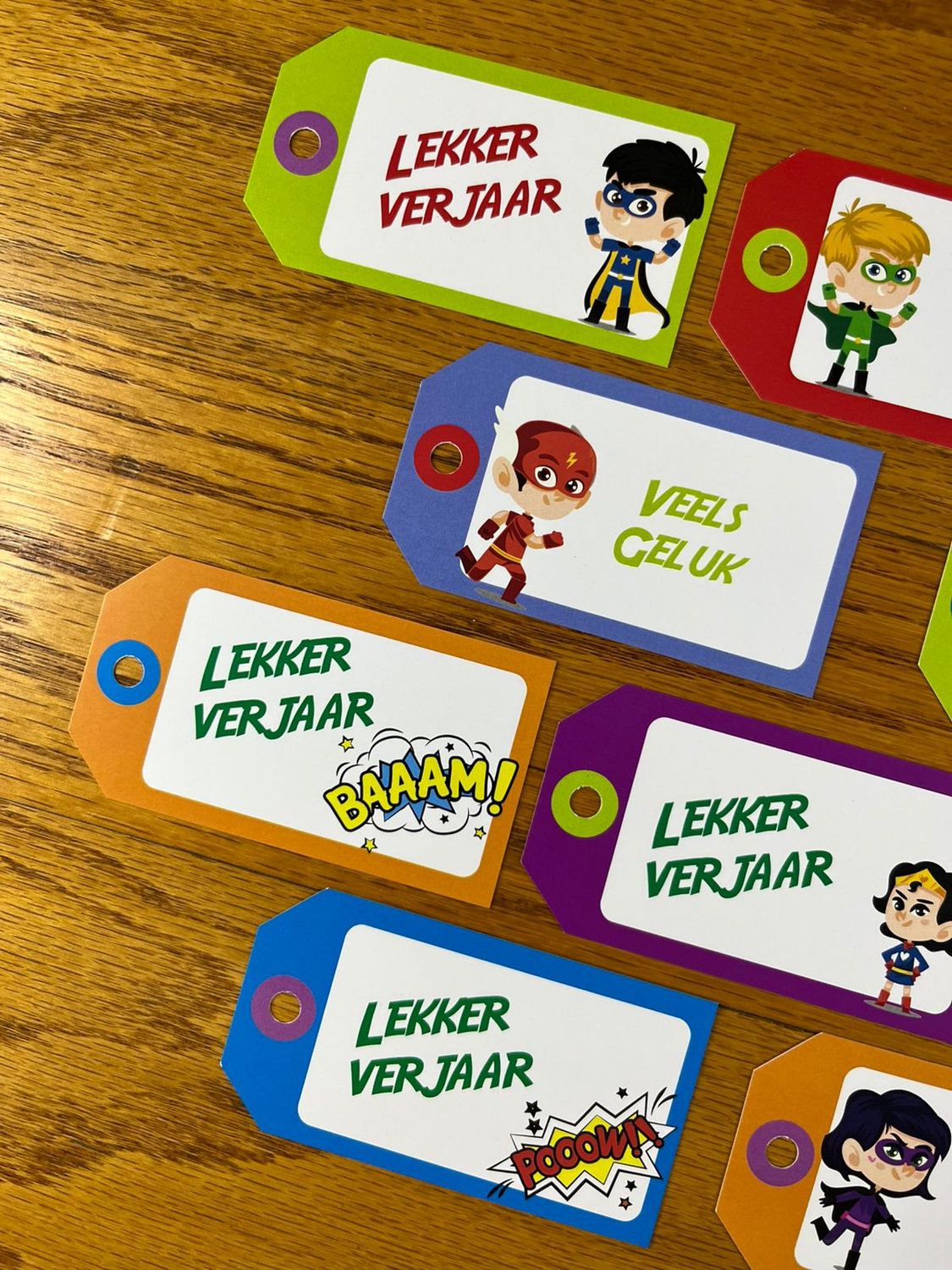 Superhero Theme 1 Birthday Gift tags in Afrikaans
