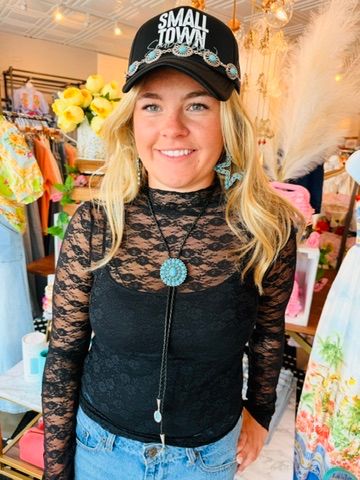 SHEER LACE TOP