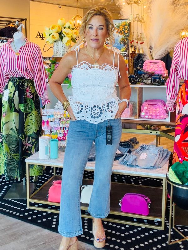 LIVERPOOL GIA GLIDER CROP FLARE PANT