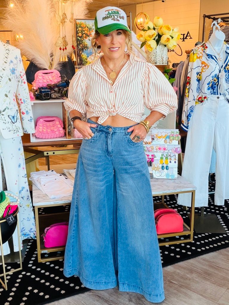 ULTRA WIDE LEG JEANS