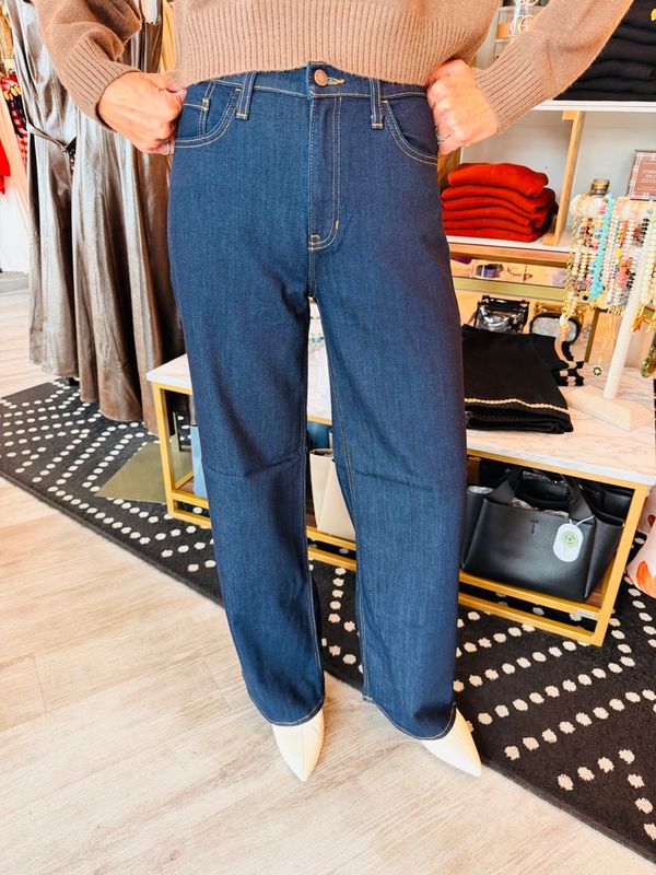 RELAXED WIDE LEG JEANS