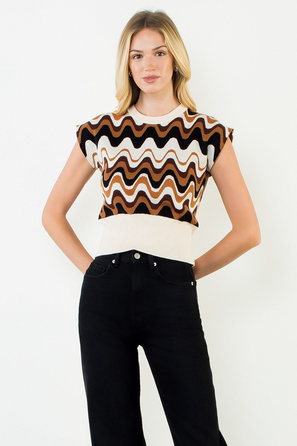 ABSTRACT WAVY PRINT TOP