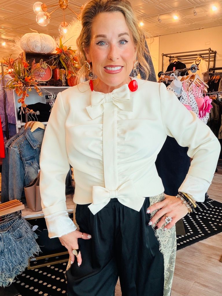 BOW DETAIL RUCHED CREPE JACKET
