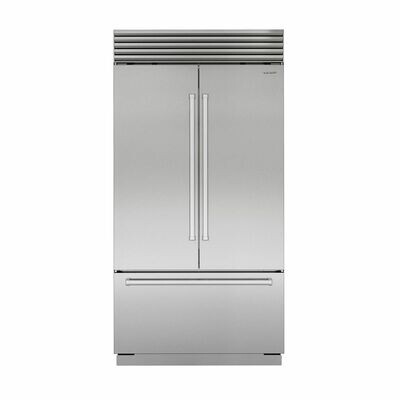 Sub-Zero Refrigerator/Freezer with Ice & Water Dispenser 1067mm