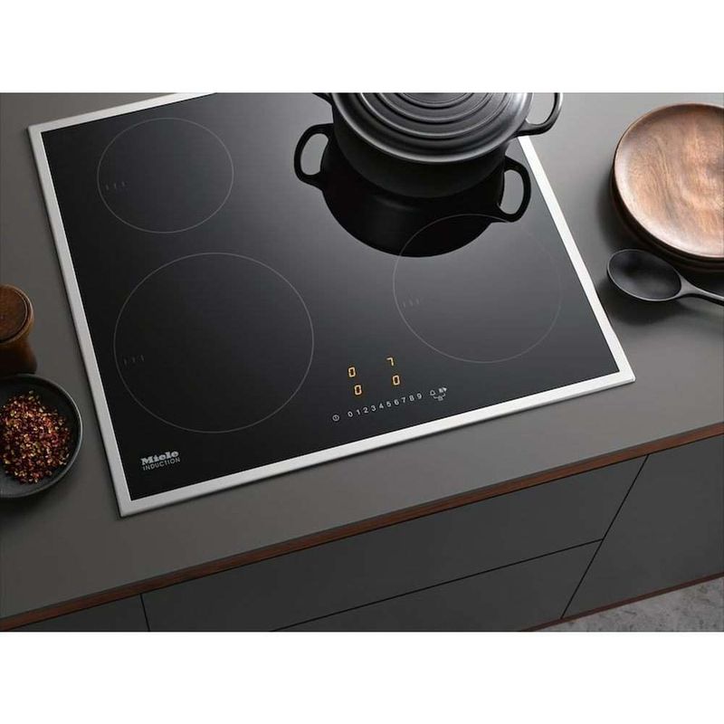 Opened KM 7201 FR Induction hob with onset controls 60cm Cooktop