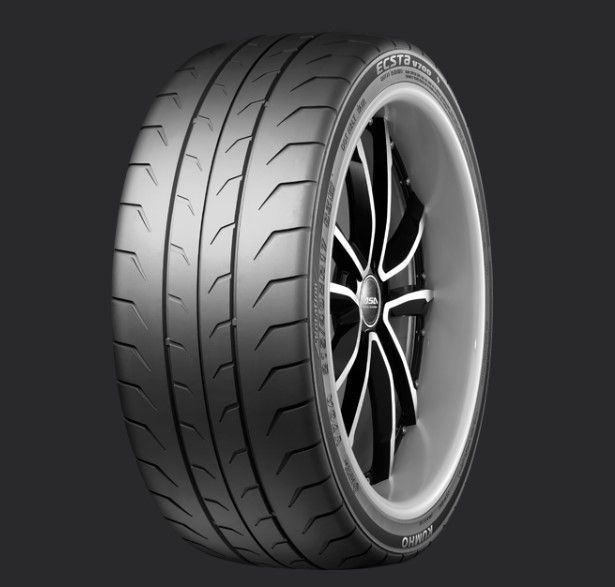 Kumho Ecsta V70A Road Legal Semi-Slick Tyre