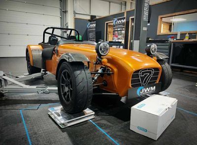 Caterham Vauxhall XE Models