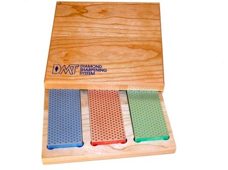 DMT, Kit of 3 Diamond Whetstones With Hardwood Box
