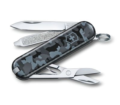 Victorinox Swiss Army Classic SD Navy Camo, 7 Functions