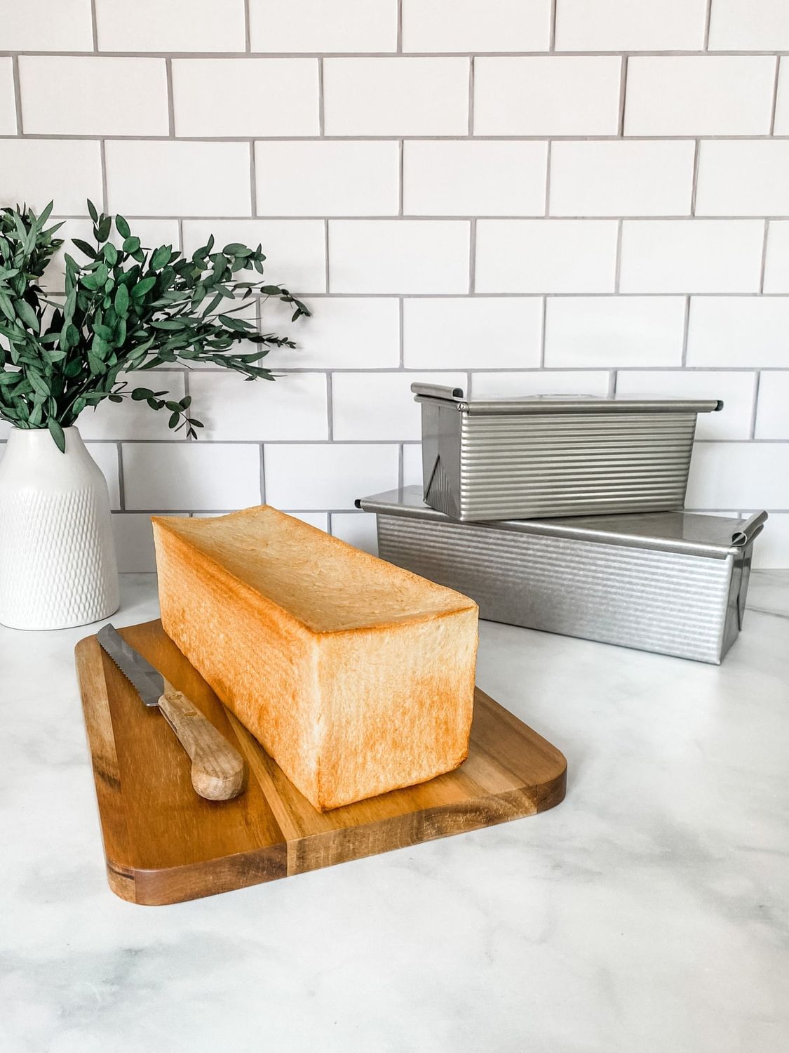 USA Pan Small Pullman Loaf Pan &amp; Cover 9 x 4 x 4 in.