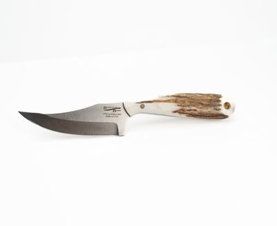 Bordertown Blades Stagecoach Mary CPM 154 Steel, Antler Handle