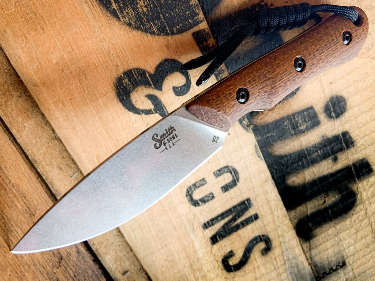 White River, Smith &amp; Son Brave Fixed Blade, Natural Burlap Micarta, Magnacut