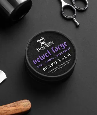 Daily Grind, Beard Balm Velvet Forge Oak, Lemon, Bergamot