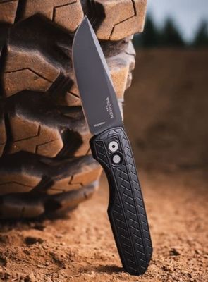 Protech, Vero Synapse 2 Black Herringbone Al Handle, Magnamax Steel