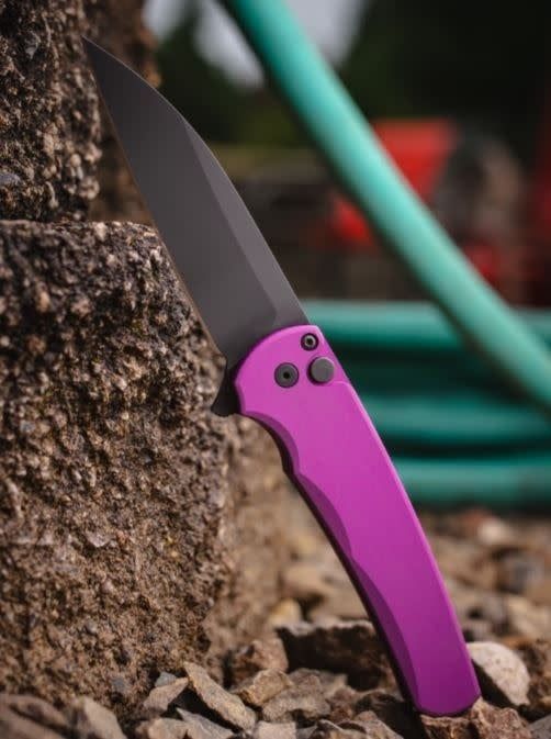 Protech, Malibu Flipper, Purple Al Handle DLC Magnacut