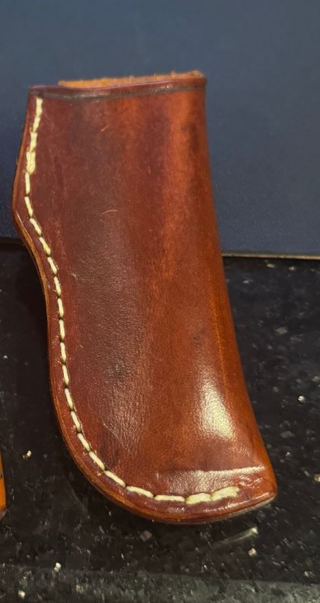 A&amp;M Leather, #21 Vertical Hunter Sheath Plain Dark Brown
