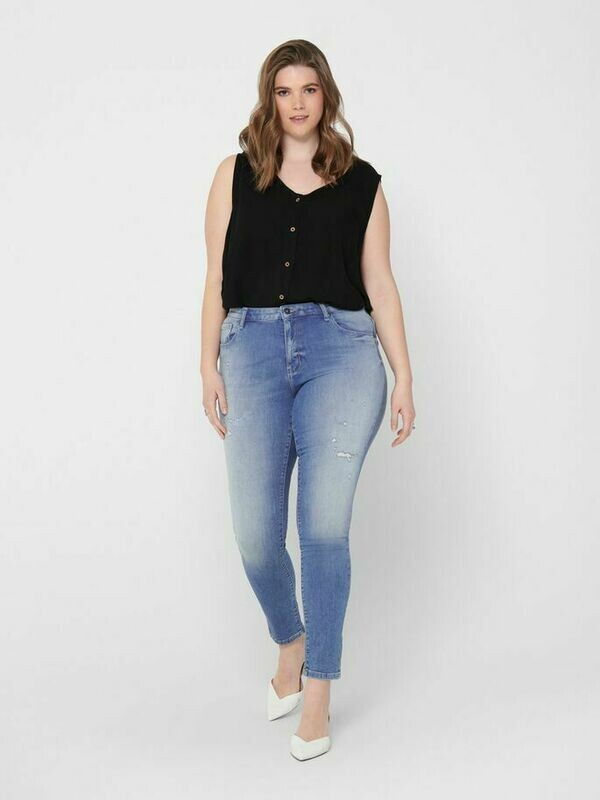 Cool jeans med destroy-detaljer fra Carmakoma! Cool jeans med destroy-detaljer fra Carmakoma!