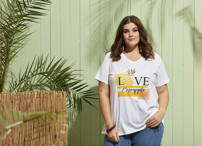 Bomulds t-shirt med paillet-ananas fra Zhenzi Bomulds t-shirt med paillet-ananas fra Zhenzi