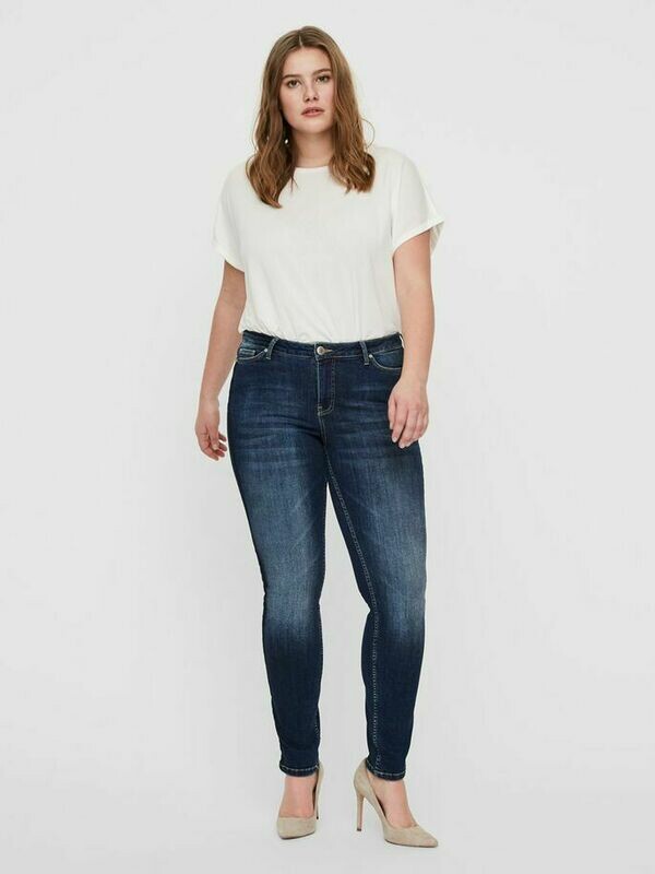 Jeans med smalle ben fra Junarose Jeans med smalle ben fra Junarose