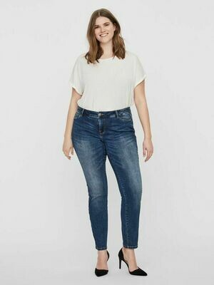 Jeans med normal talje og smalle ben fra Junarose