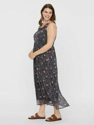 Maxikjole fra Vero Moda Curve! Maxikjole fra Vero Moda Curve!