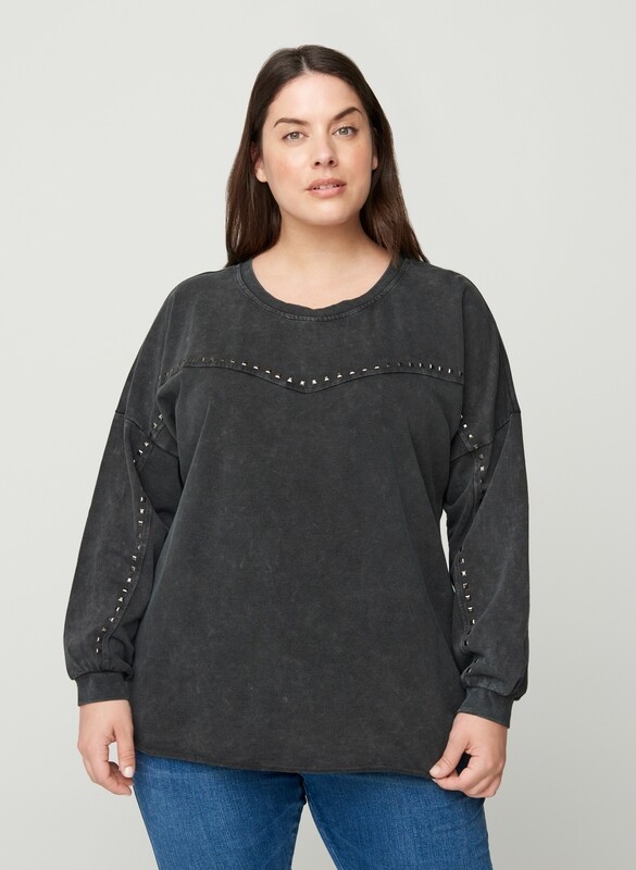 Sweatshirt i forvasket look fra Zizzi Sweatshirt i forvasket look fra Zizzi