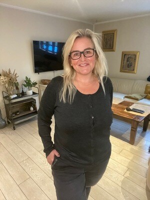 Basic cardigan fra DNY Basic cardigan fra DNY