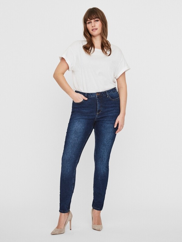 Stretchy jeans med smalle ben fra Junarose! Stretchy jeans med smalle ben fra Junarose!