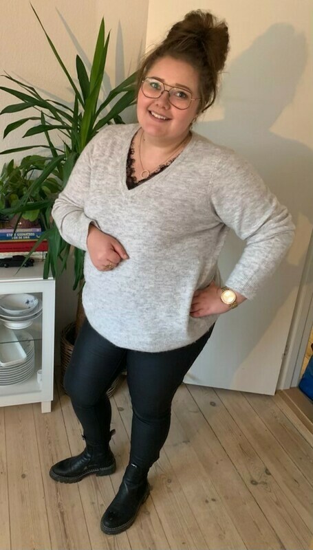 Sorte coatede bukser med stræk fra DNY Sorte coatede bukser med stræk fra DNY