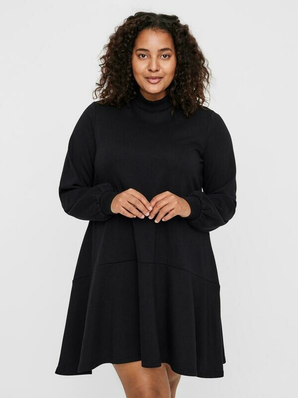 Sweat kjole/tunic fra Vero Moda Curve! Sweat kjole/tunic fra Vero Moda Curve!