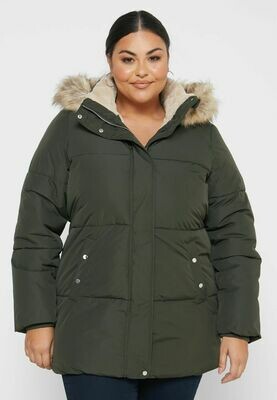 Vinterjakke fra Vero Moda Curve! Vinterjakke fra Vero Moda Curve!