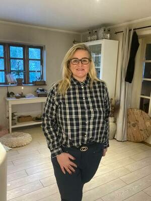 Ternet skjorte fra DNY Ternet skjorte fra DNY